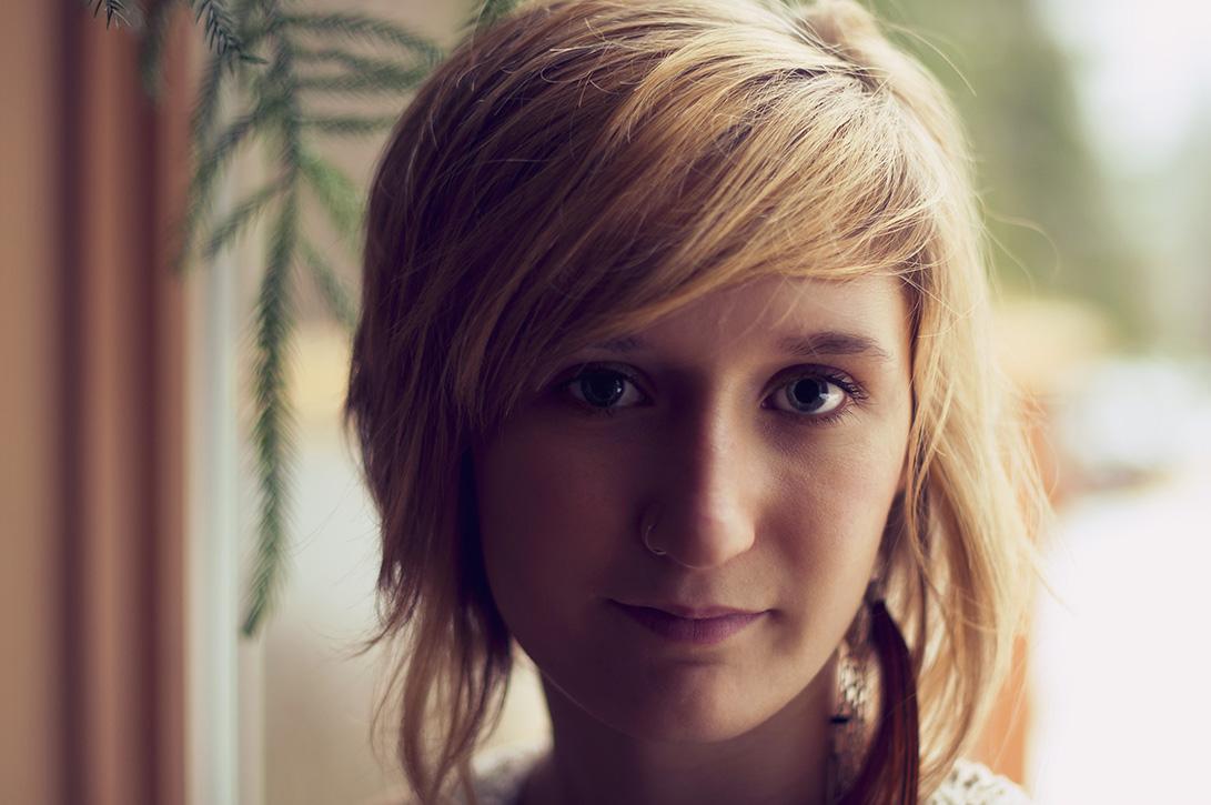 Poppy's portrait by the window by Electrify Photography